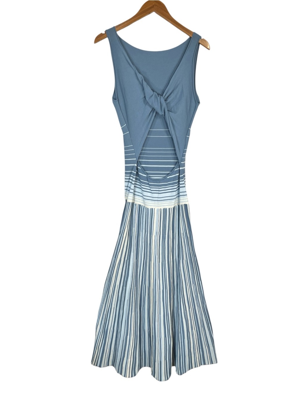 Faithfull the Brand Xyla Maxi Dress Size 6 Blue Combo - Picture 8 of 12